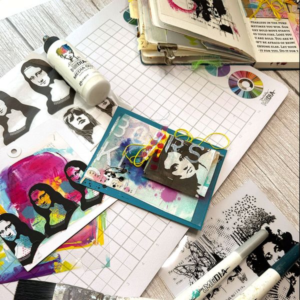 Dina Wakley MEdia Workplace Pad 