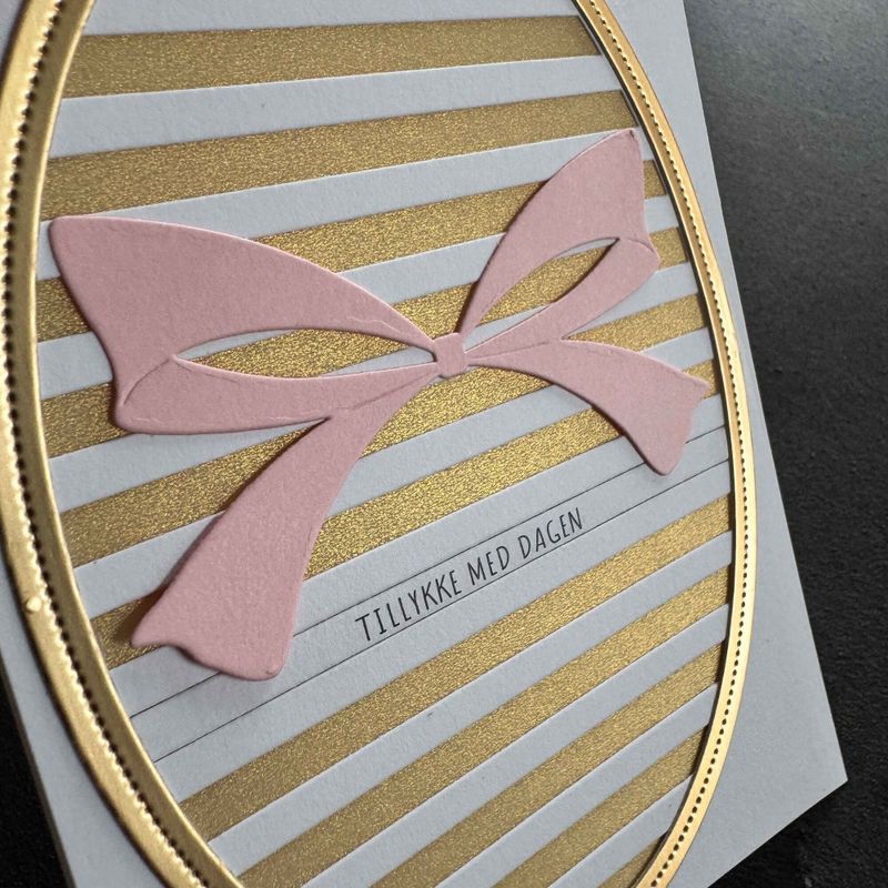 Oval Horizontal Striped Panel A6 Dies - Simple and Basic