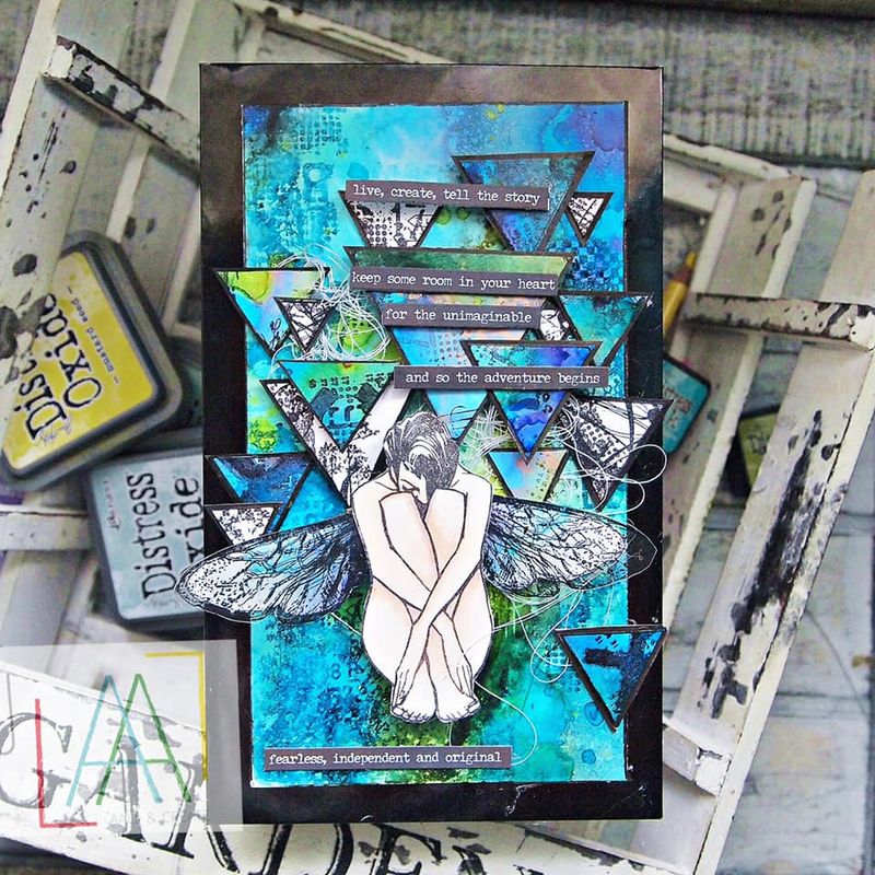 #99 - A4 STENCIL - Totally triangular