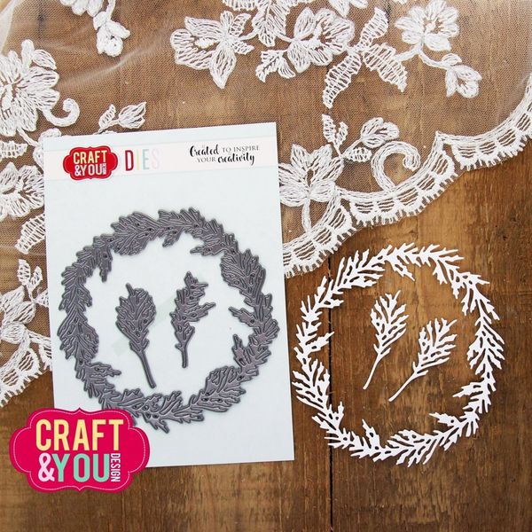 Cedar Wreath Dies