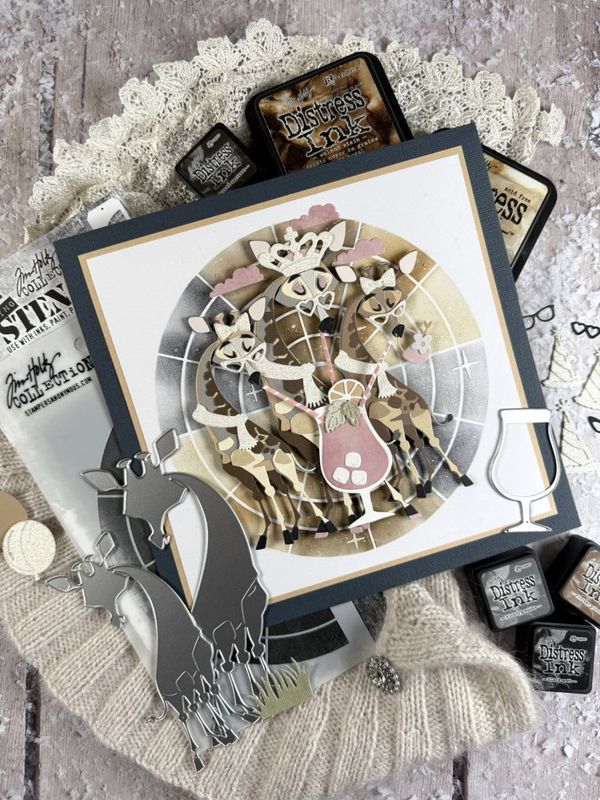 Thinlits Colorize Die Gertrude (10pcs) by Tim Holtz